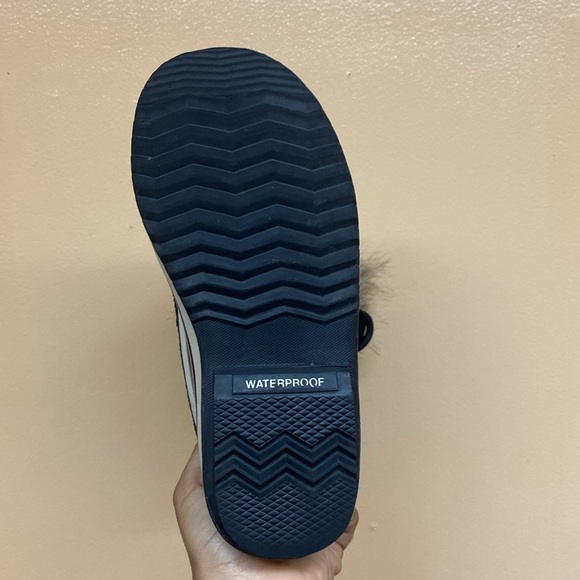 Sorel Joan Of Arctic Waterproof boots “Black Quarry” - Picture 9 of 17